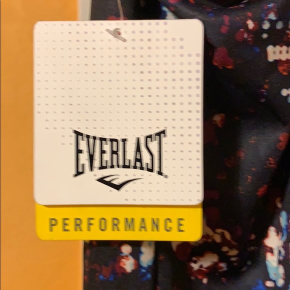 Everlast work out top - Picture 3 of 4